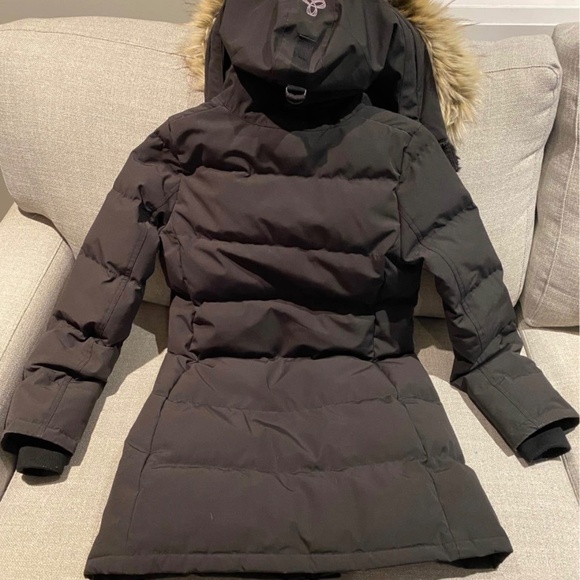 Aritzia TNA Powder Parka XS - Picture 3 of 7